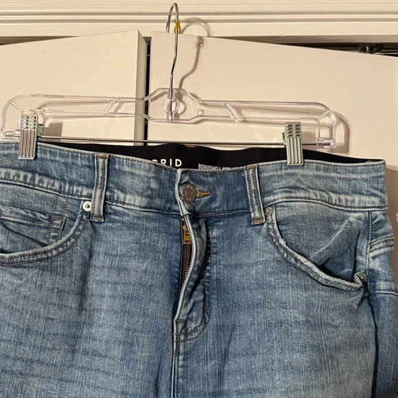 Torrid Women's Light Blue Straight Leg Jeans - Picture 3 of 15